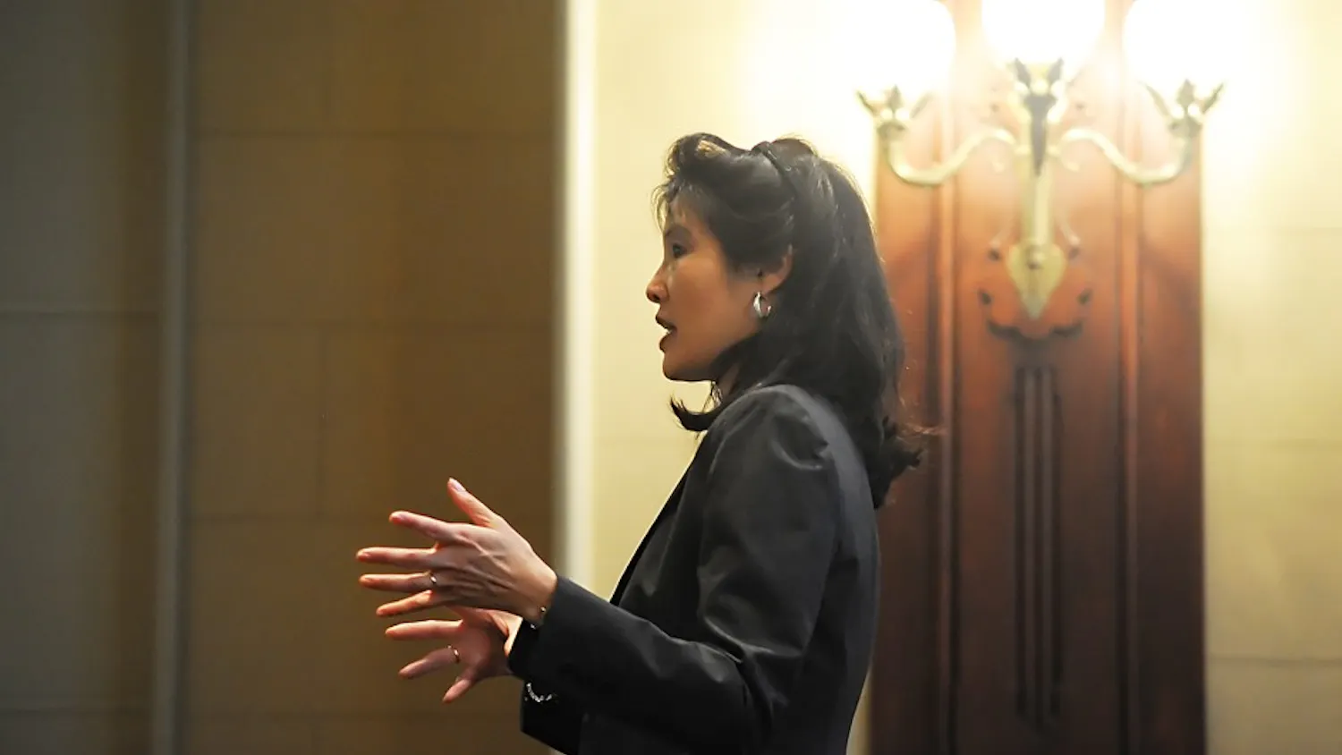 Award-winning journalist talks about making a difference