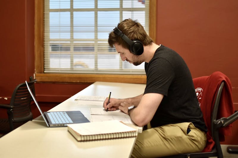 Paper vs. Screen Notetaking at Dartmouth The Dartmouth