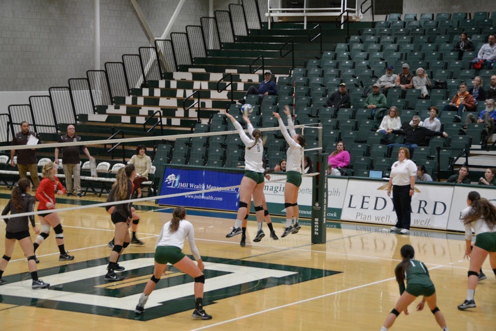 This year, Dartmouth volleyball has added six new players to the team’s roster. The incoming class of 2022 features players who have impressive resumes and excel both on and off the court.