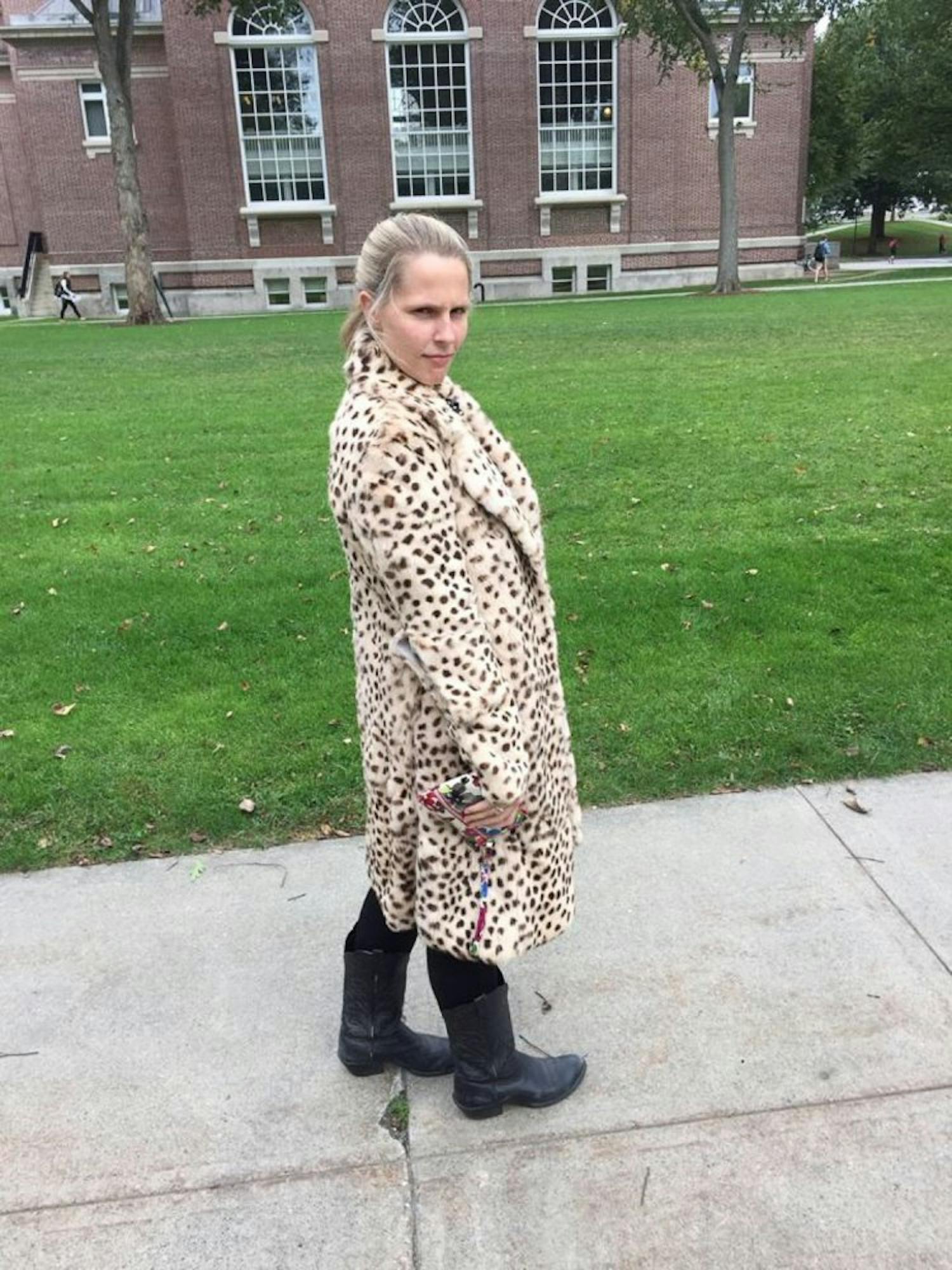 Mary Liza Hartong '16 rocks a knee length cheetah print jacket #swug.