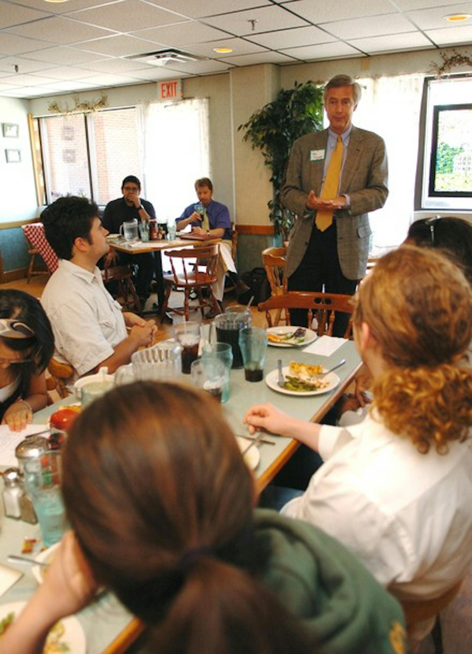 Former Middlebury President John McCardell meets with Greek leaders for lunch Tuesday to talk about his campaign to lower the drinking age.