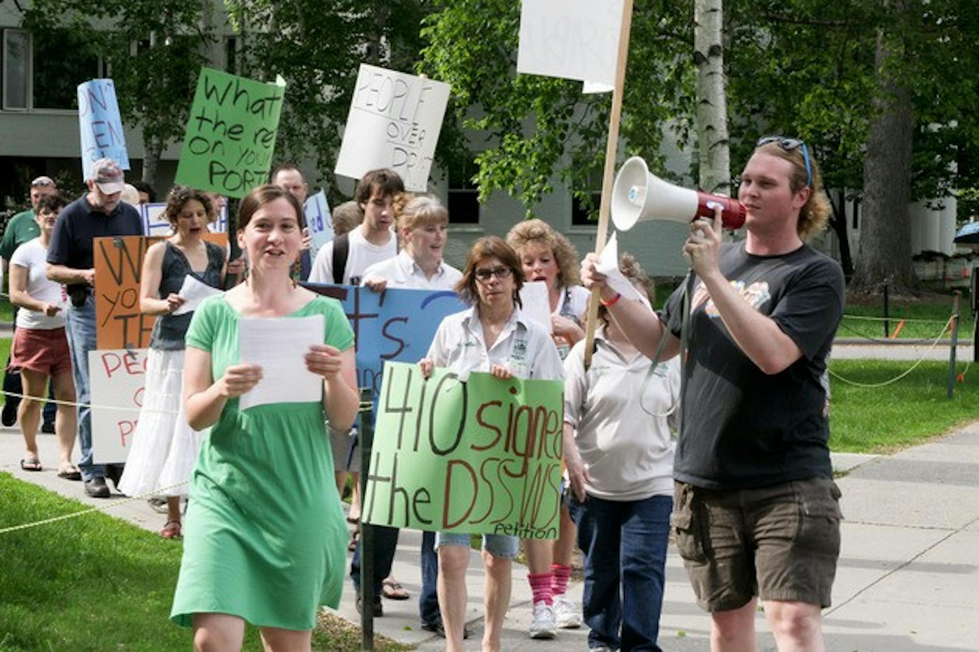 05.31.11.news.Protest