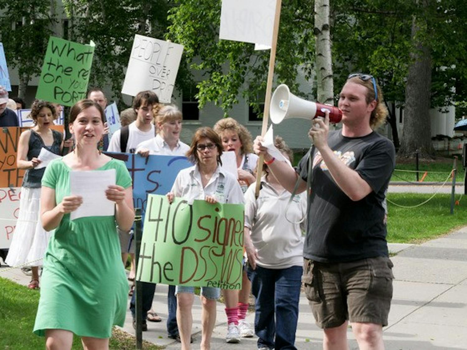 05.31.11.news.Protest