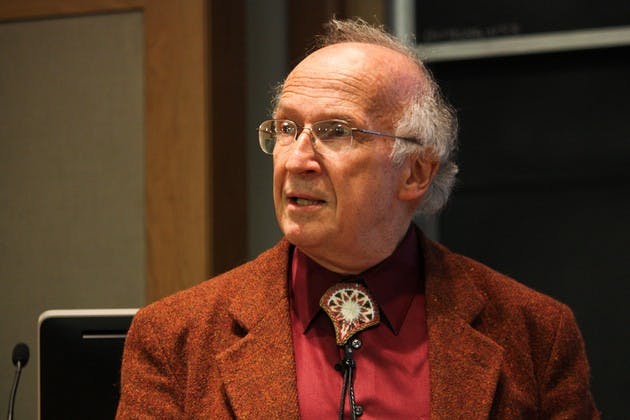 10.14.09.news.RoaldHoffman