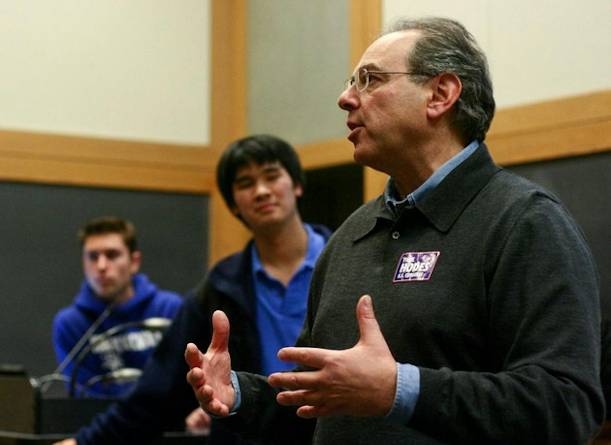 Rep. Paul Hodes '72, D-.N.H., speaks at the College in November 2008.