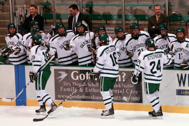 01.25.10.sports.Mhockey