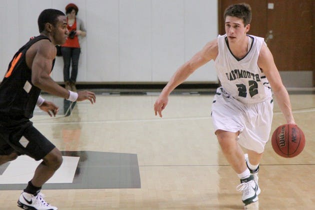 After two conference wins last weekend, the men's basketball team faces Brown and Yale this weekend.