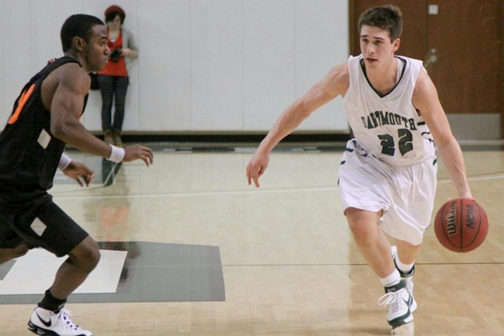 After two conference wins last weekend, the men's basketball team faces Brown and Yale this weekend.