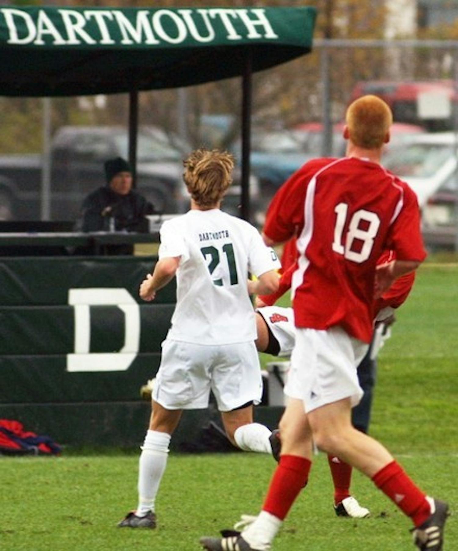 Freshman Henderson looks to use his fancy footwork to help his native New Zealand advance to the 2007 FIFA U-20 World Cup.