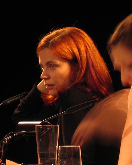 04.19.10.arts.theadorn