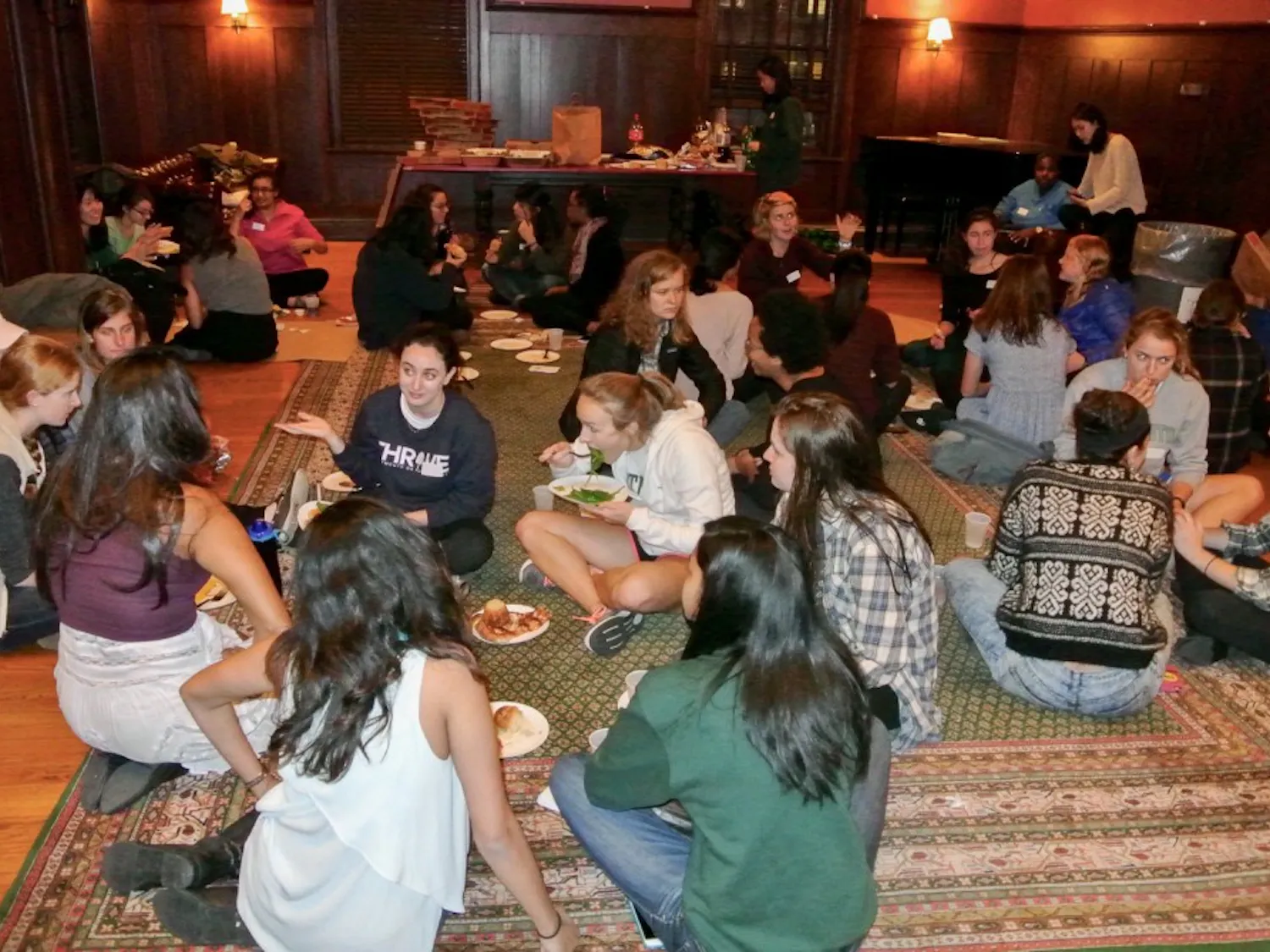 Women gathered in Casque and Gauntlet senior society on Monday night to celebrate community.