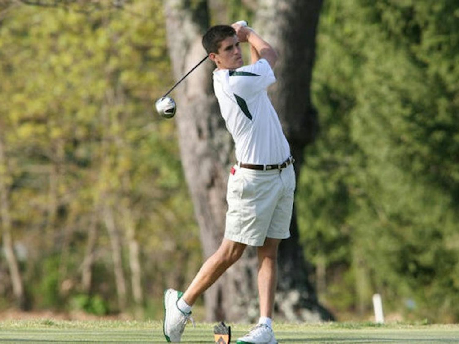 The men's golf team beat all Ivy competitors except Yale this weekend.