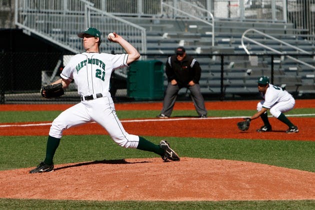 04.16.10.sports.baseball