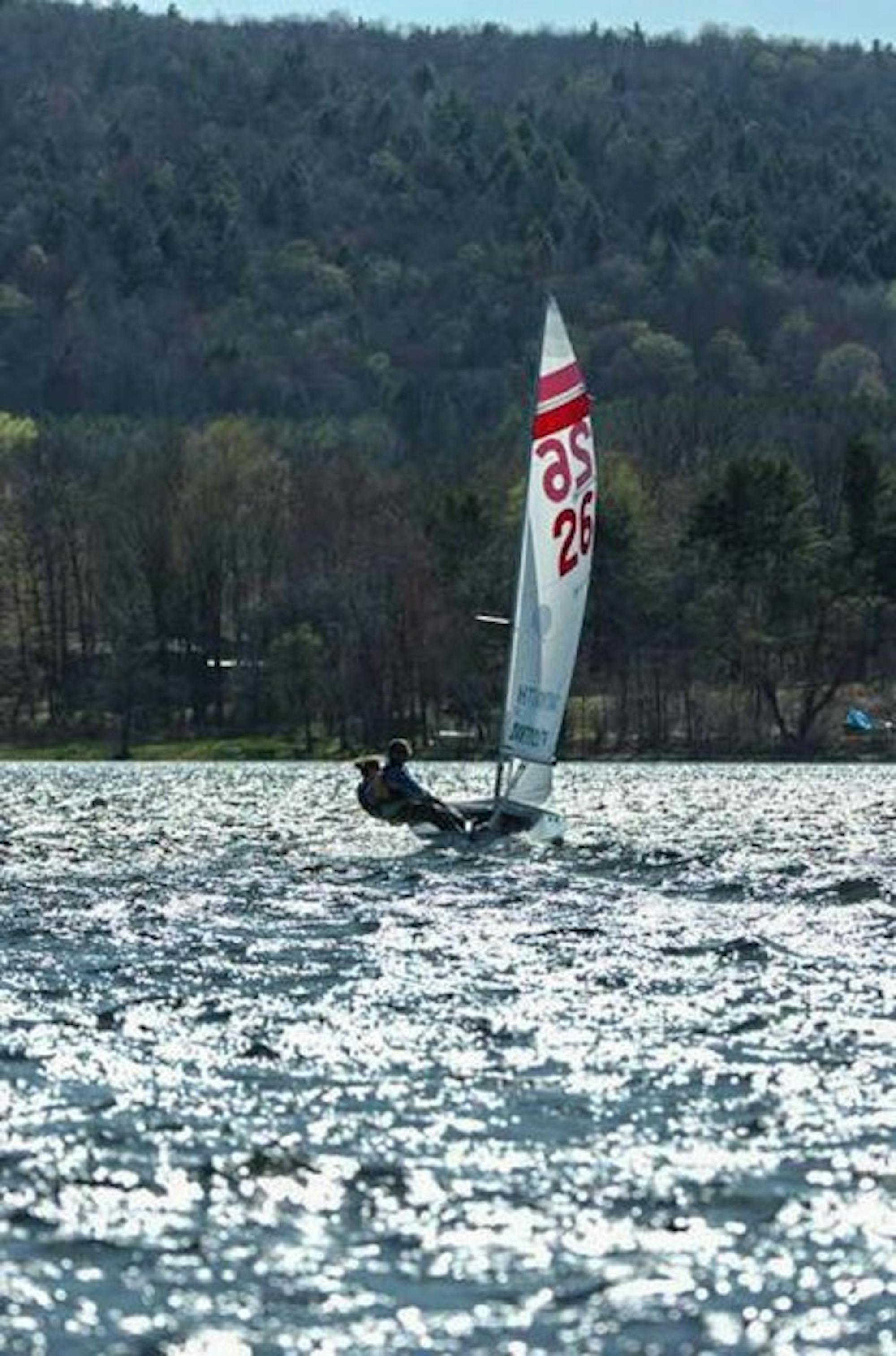 5.1.13.sports.sailing courtesy of dartmouthsports