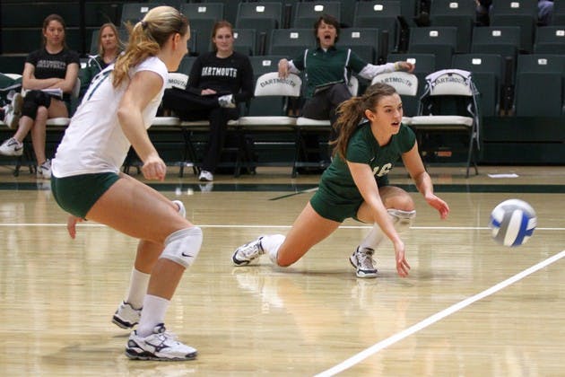 10.25.10.sports.volleyball