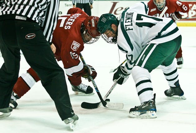 11.02.09.sports.mHockey