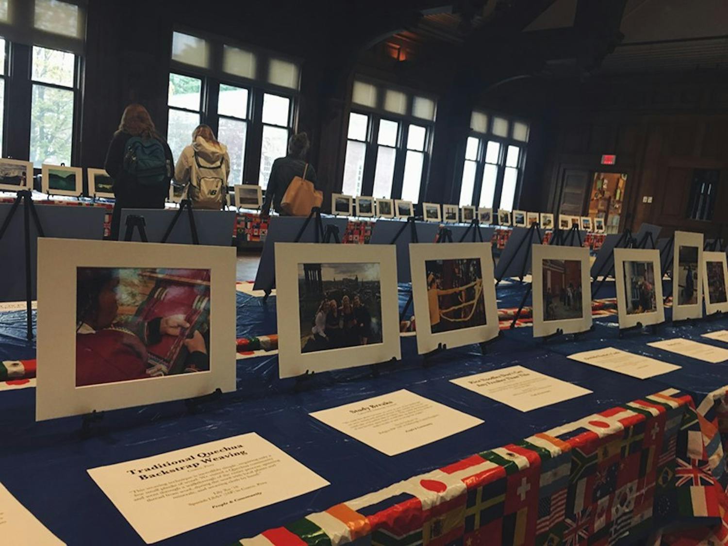 Collin Commonground held a photo exhibition from off-term experiences.