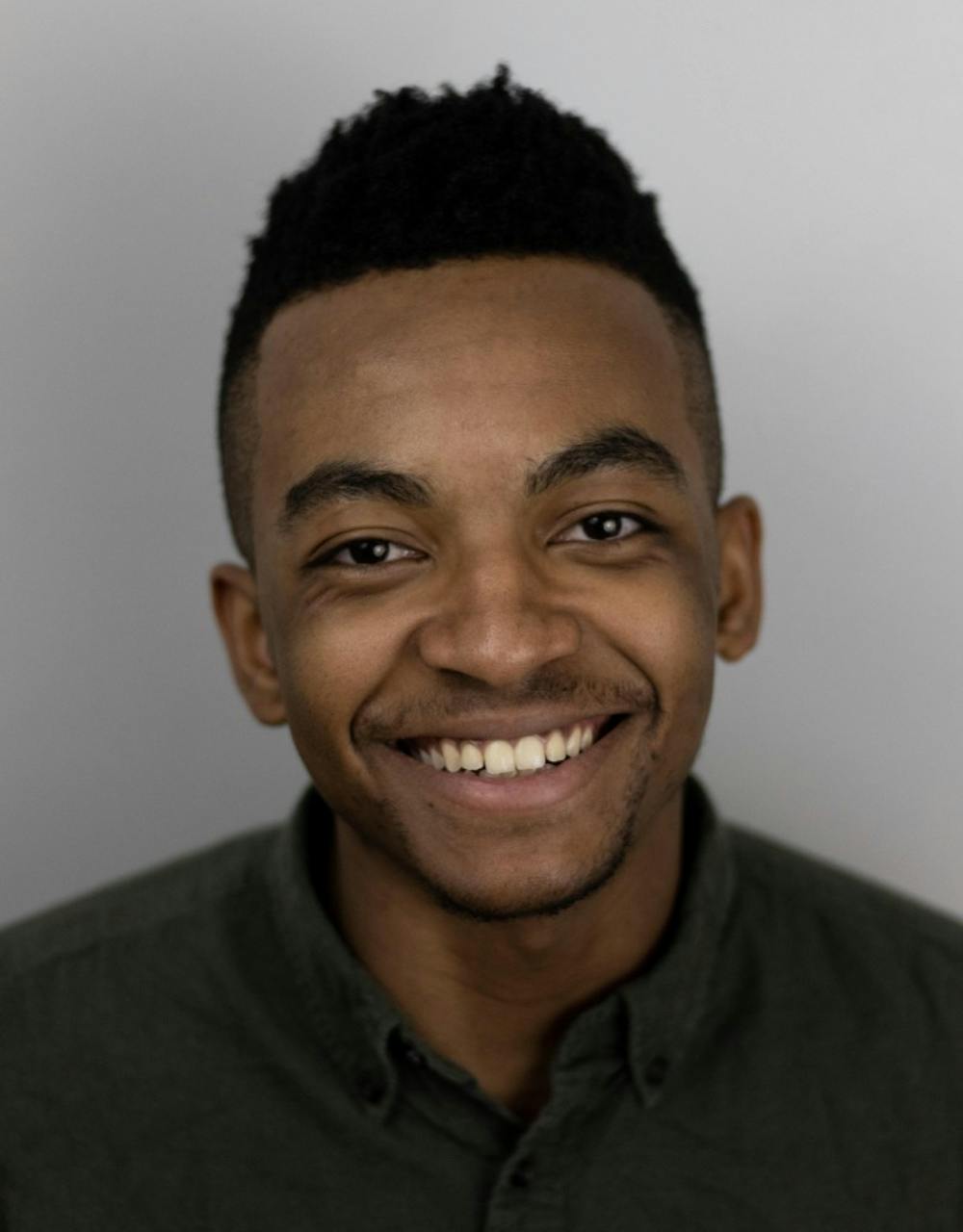 holdens-headshot-copy