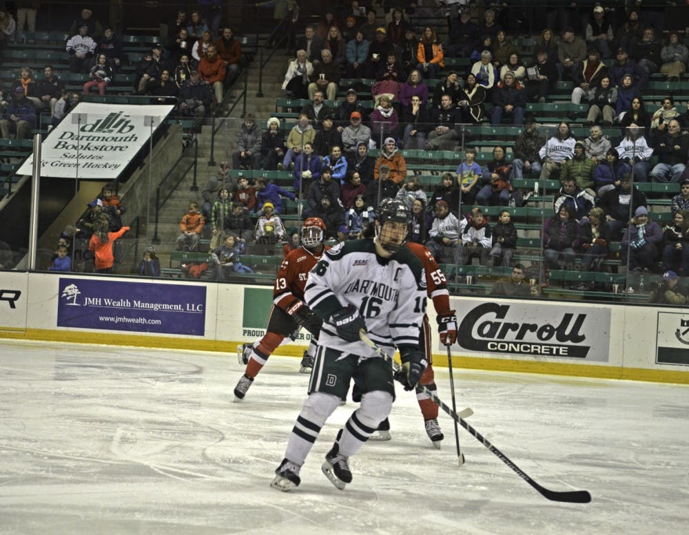 02-27-15-sports-mens-hockey-eliza-mcdonough
