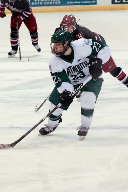 01.14.11.sports.WHockey1