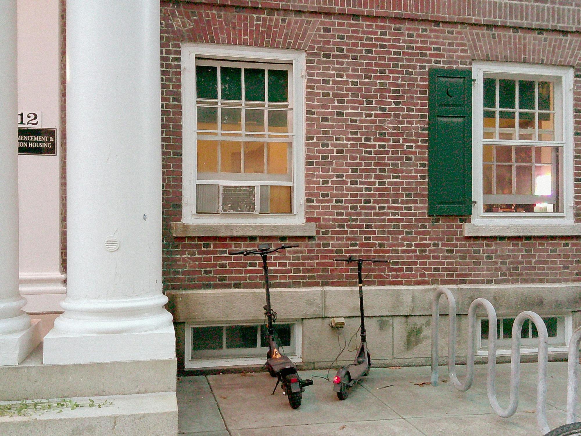 083126-brandonhan-scooters.jpg