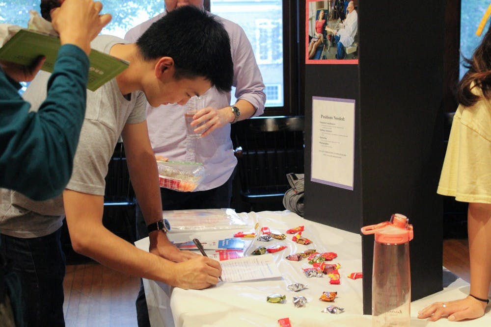 Freshmen eagerly attend Activities Fair at Collis Common Ground.