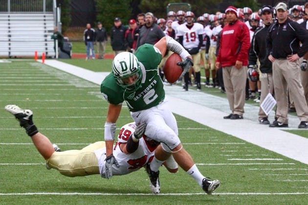 11.08.10.sports.football1