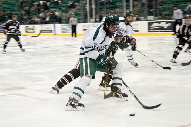 01.06.12.sports.mhockey