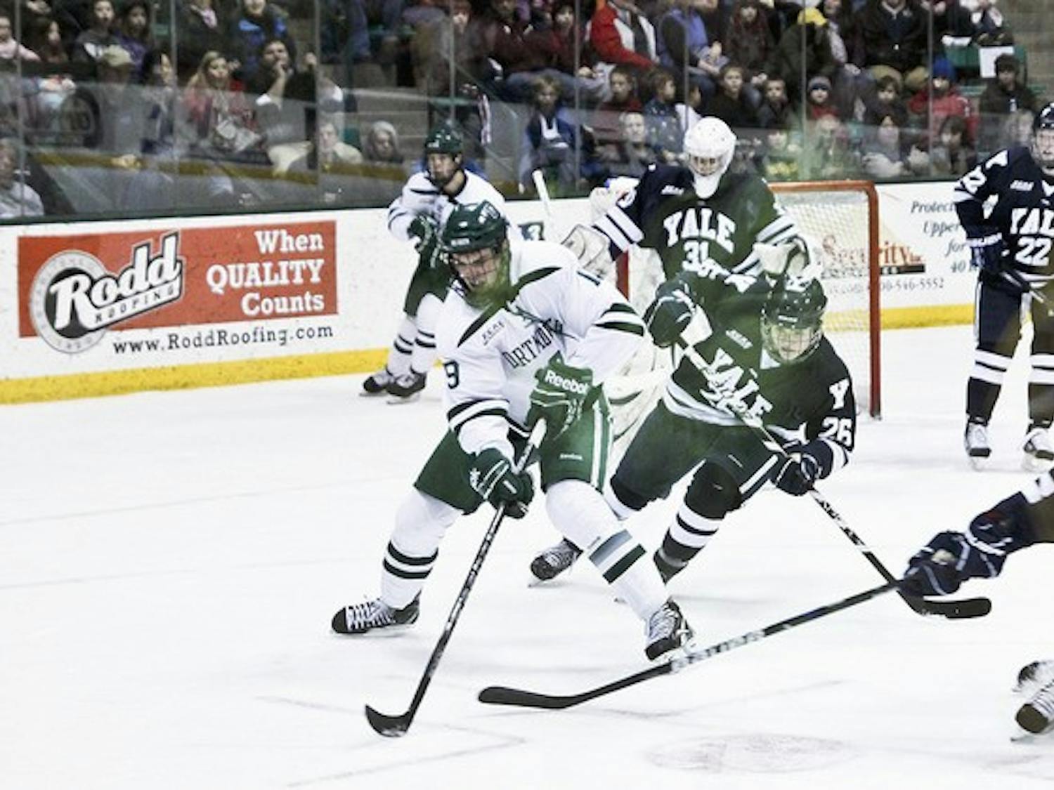 02.06.12.sports.mhockey