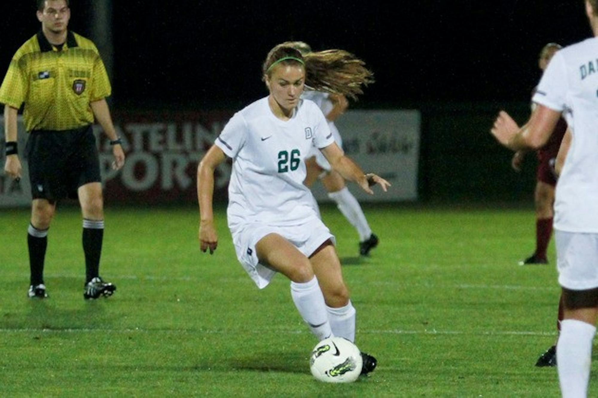 10.21.11.sports.WSoccer