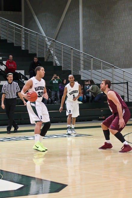 1.7.13.sports.mensbasketball_ceceliashao