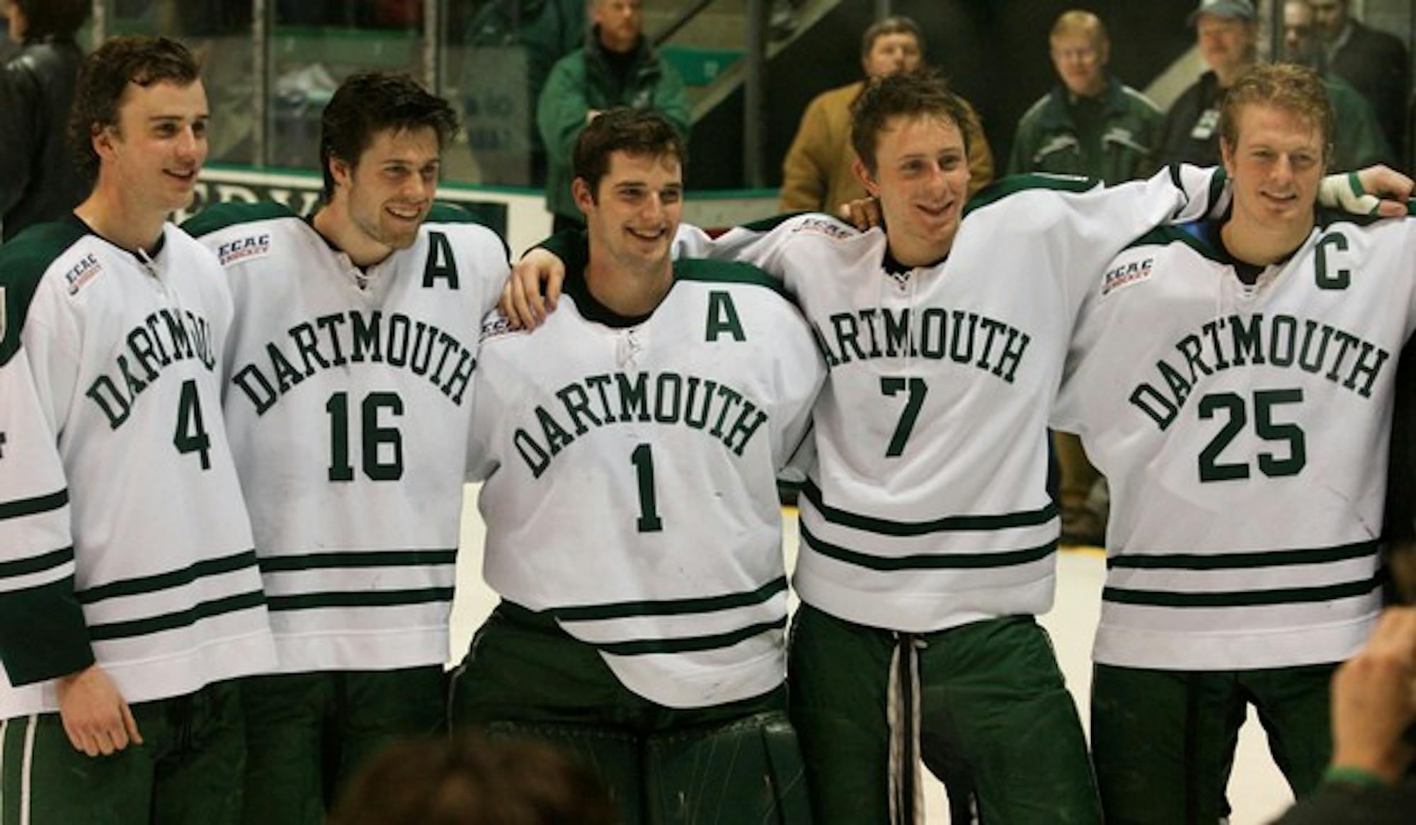 Men's hockey sent its seniors off with a win in their last home game.