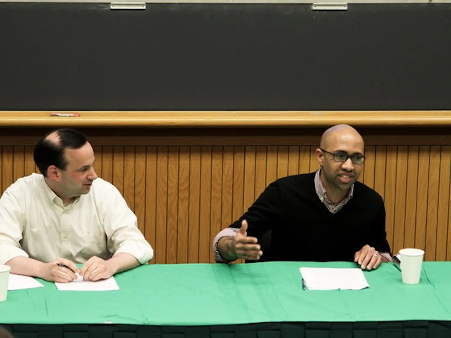 05.04.11.News.SocialismVsCapitalism