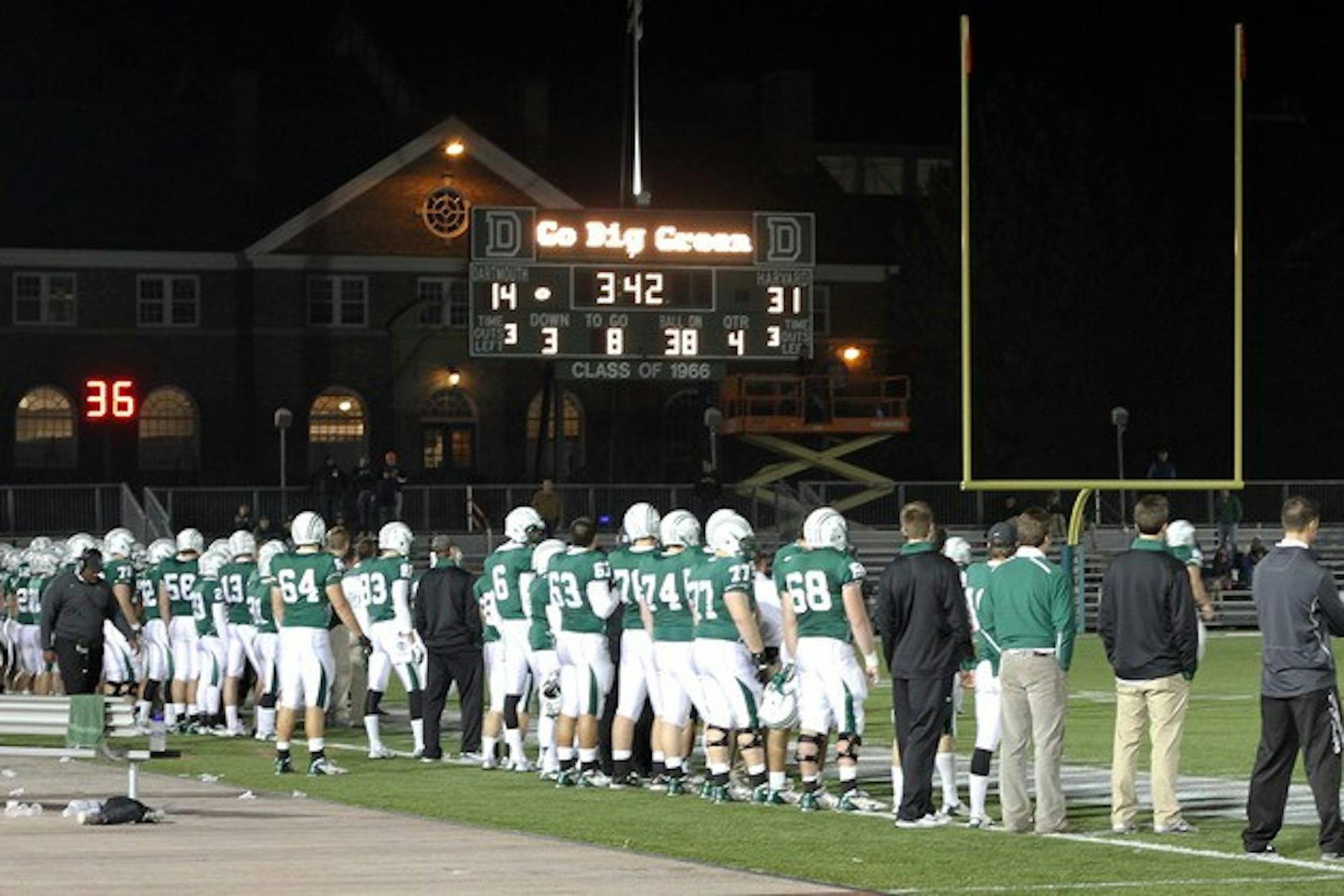 09.16.13.sports.footballscoreboard