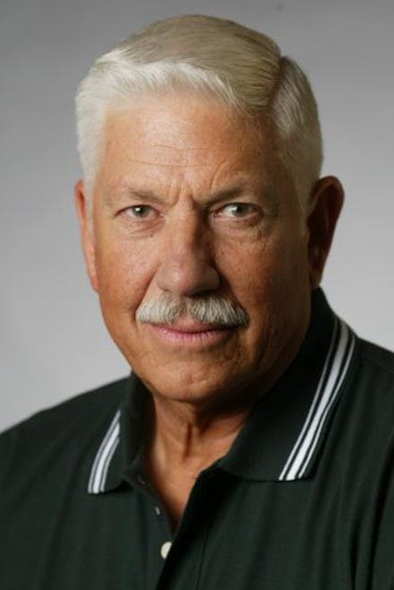 Field events coach Carl Wallin