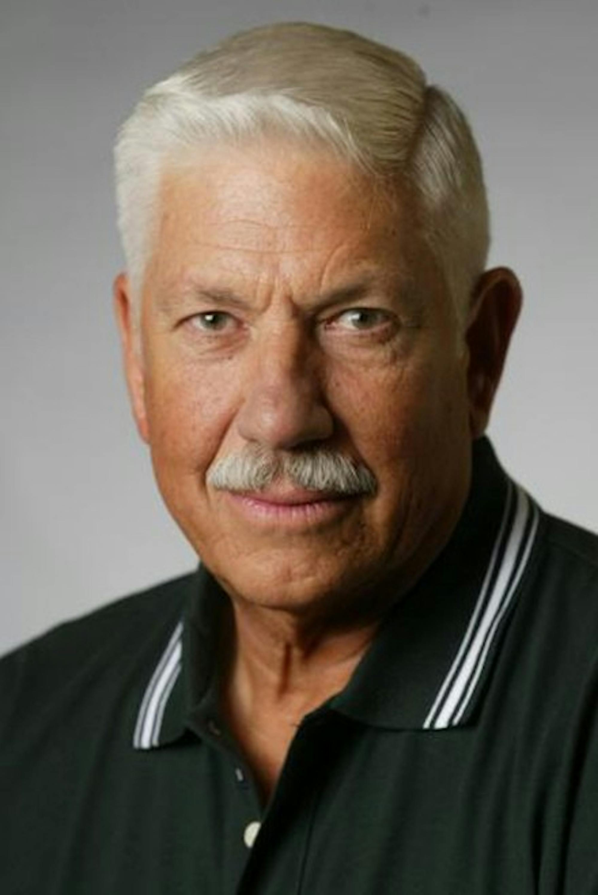 Field events coach Carl Wallin