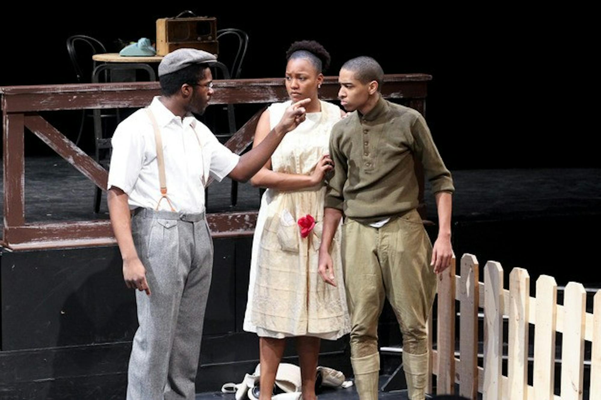 03.09.11.arts.Fences