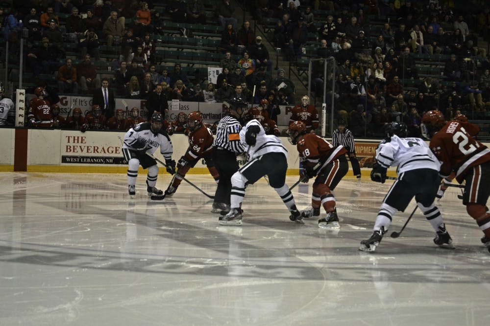 01-26-15-sports-mens-hockey-eliza-mcdonough