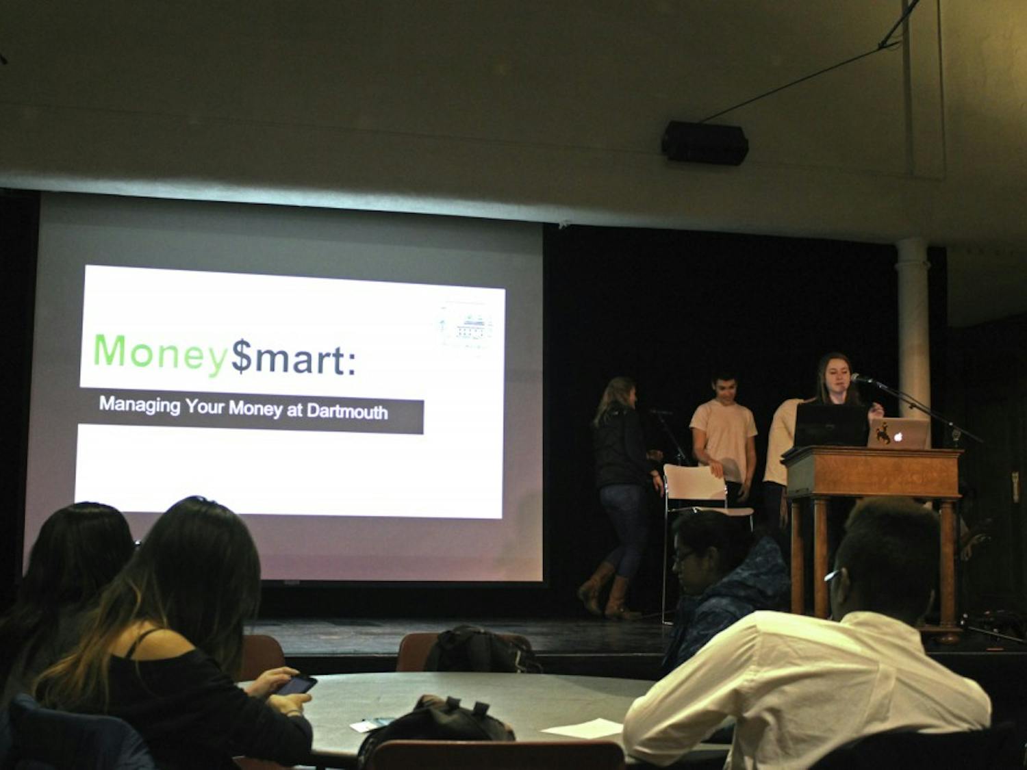 Sofia Karabasevic ’16, co-chair of MoneySmart, spoke about budgeting.
