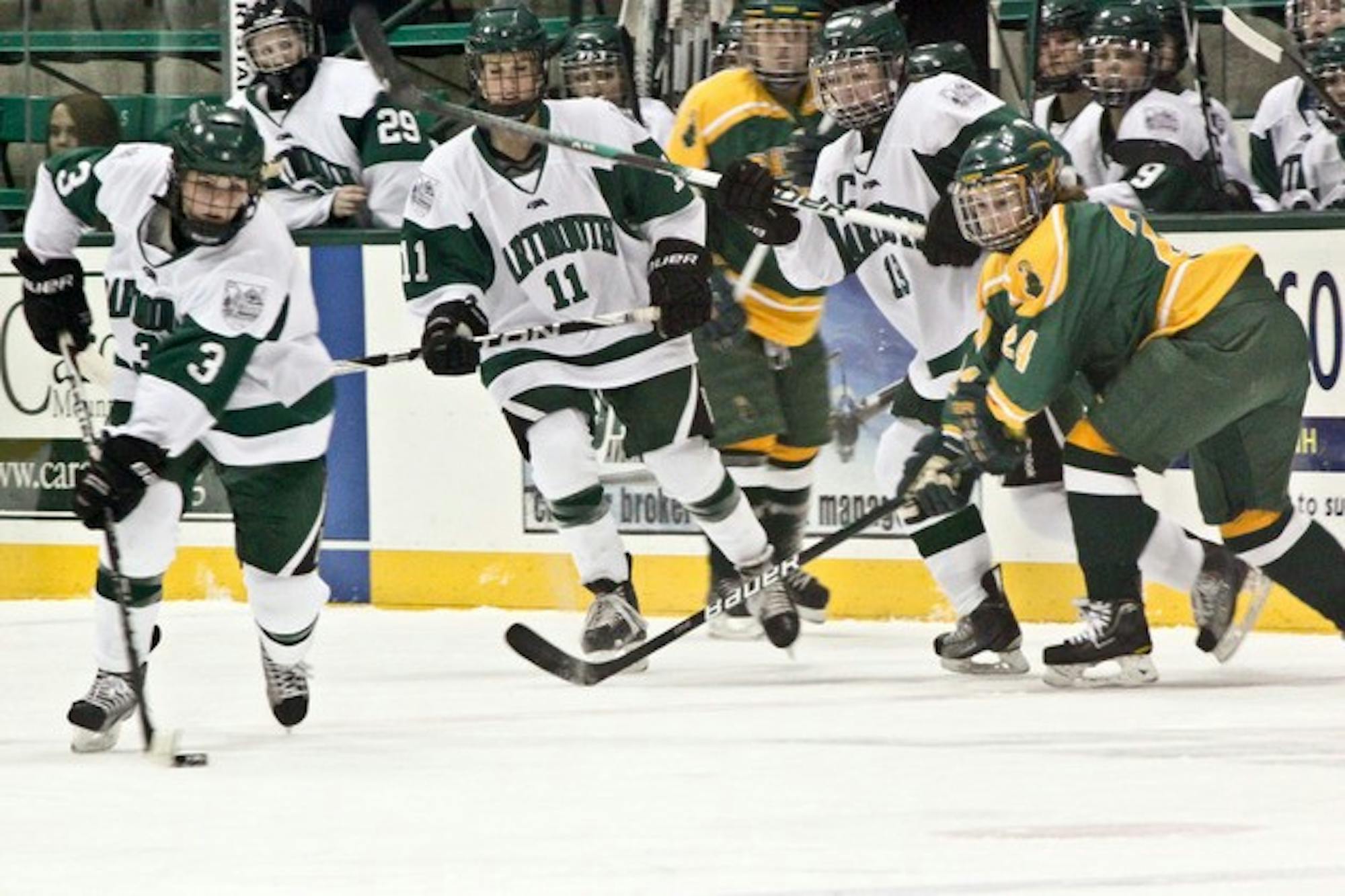 01.04.12.sports.whockey