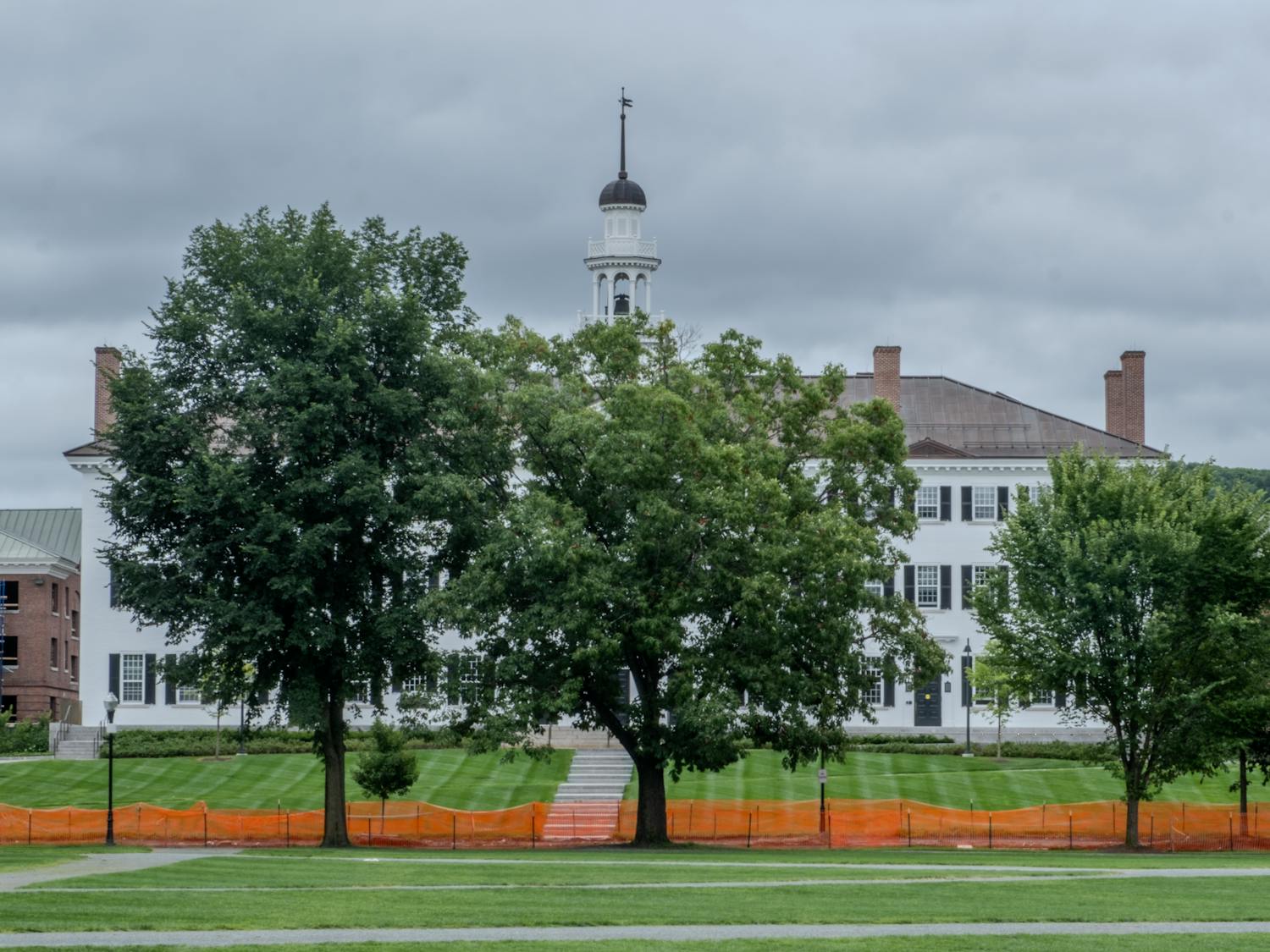 Dartmouth Hall Trees.png