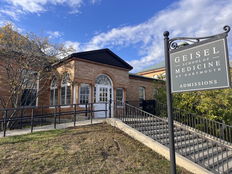 Jennifer Hunt named new dean of Geisel School of Medicine