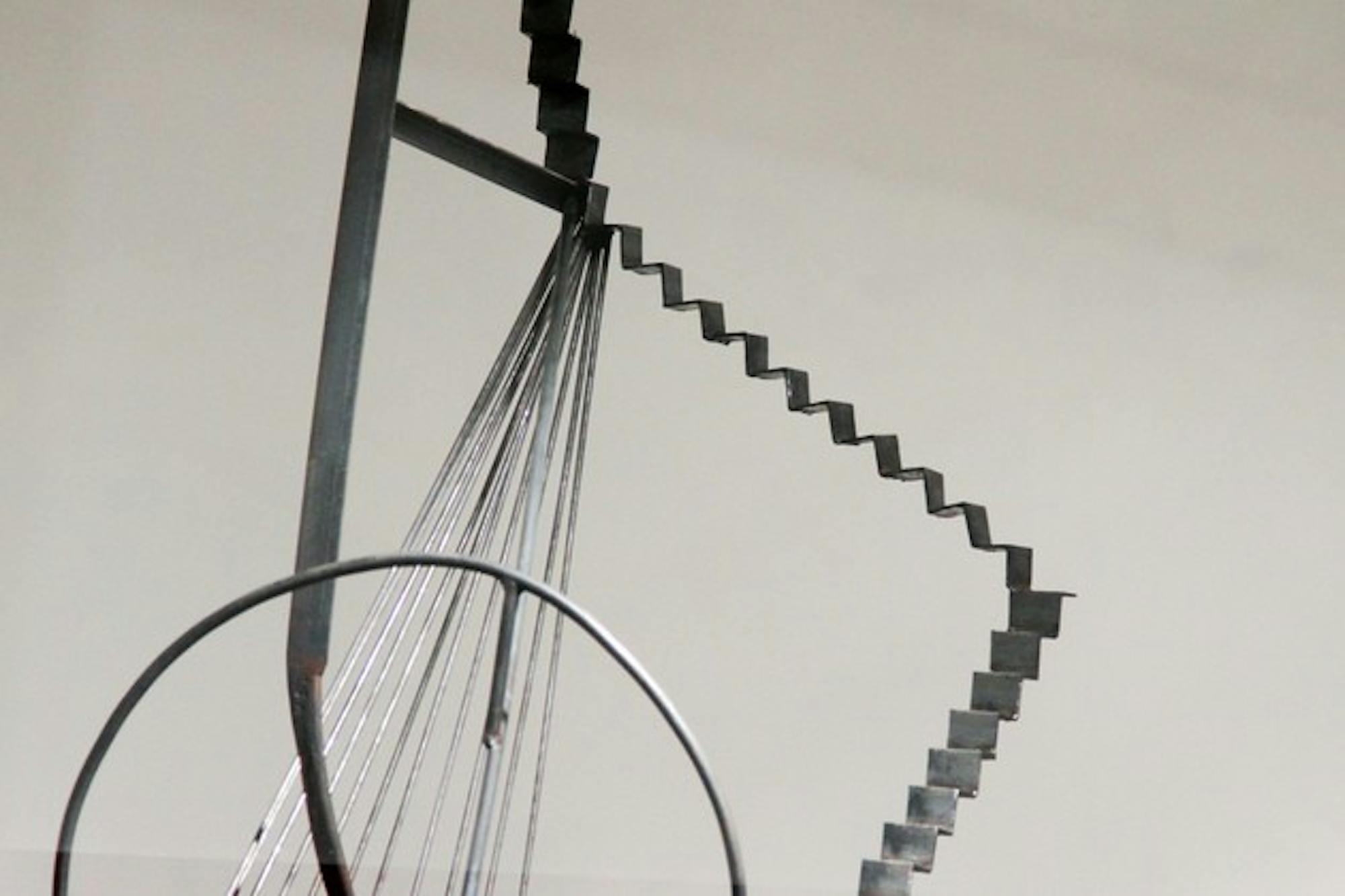 05.18.10.arts.seniormajors_douglas gonzalez