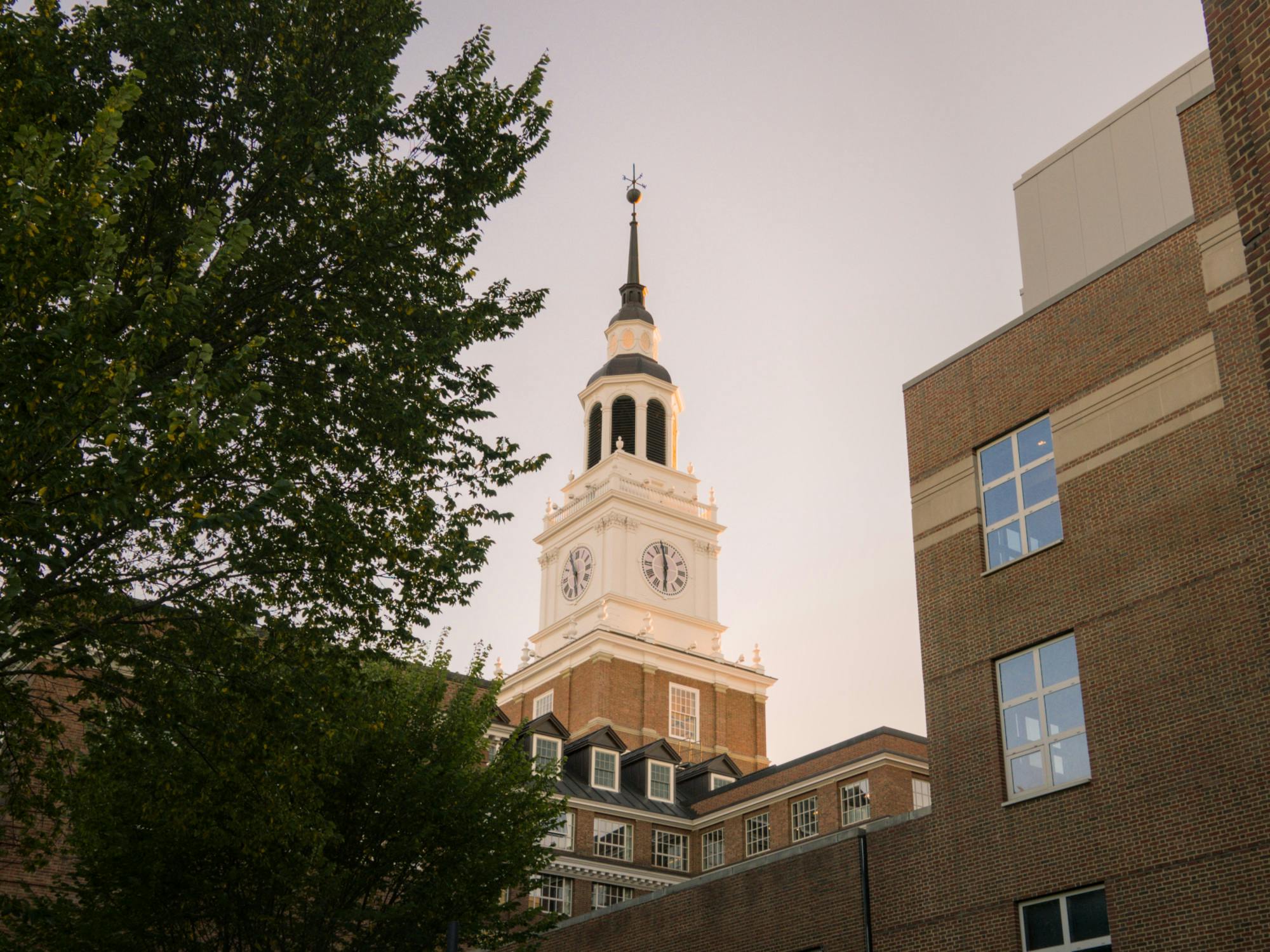 100626-litongnie-campus.jpg