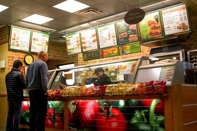 11.04.10.news.subway2