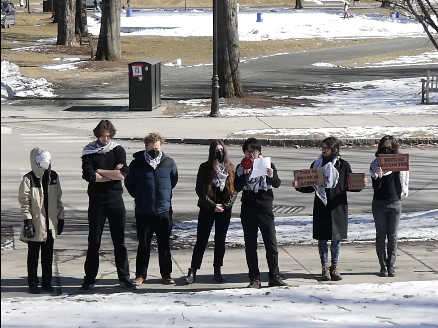 students-hunger-striking.png