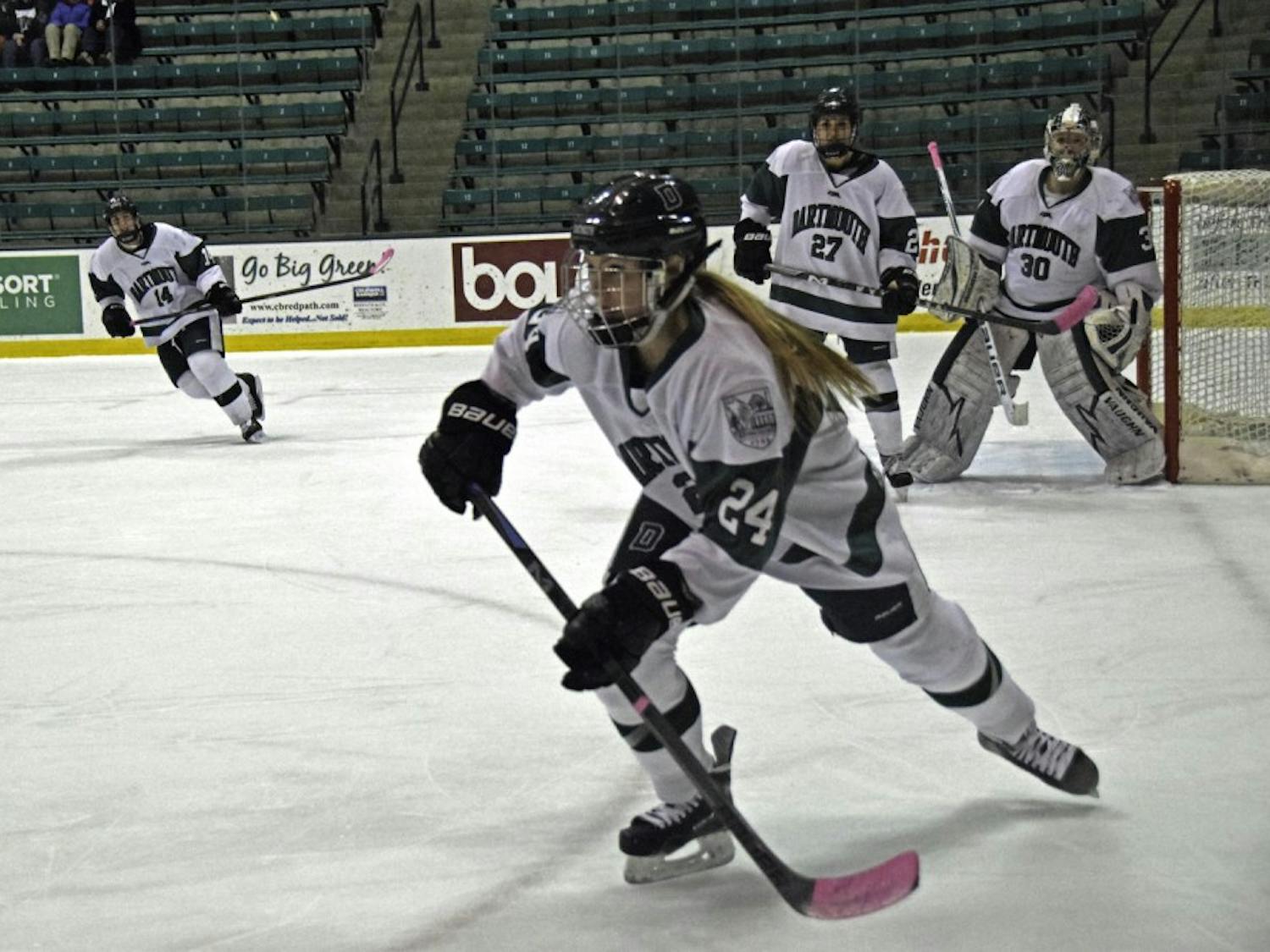 The women’s hockey team, No. 8 in the ECAC, lost to Clarkson and St. Lawrence Universities this weekend.