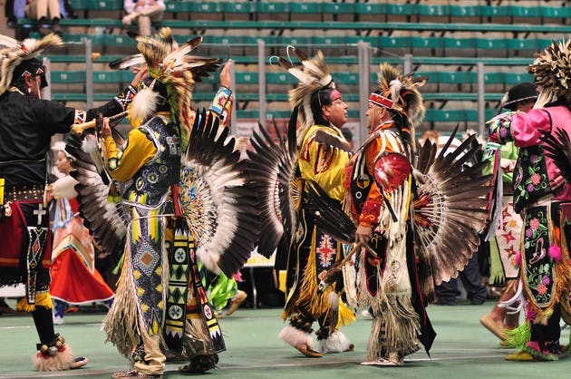 05.10.10.news.powwow3_doug gonzalez