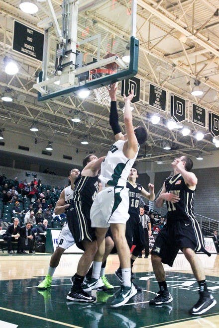 1.11.13.sports.basketball_yomalisrosario