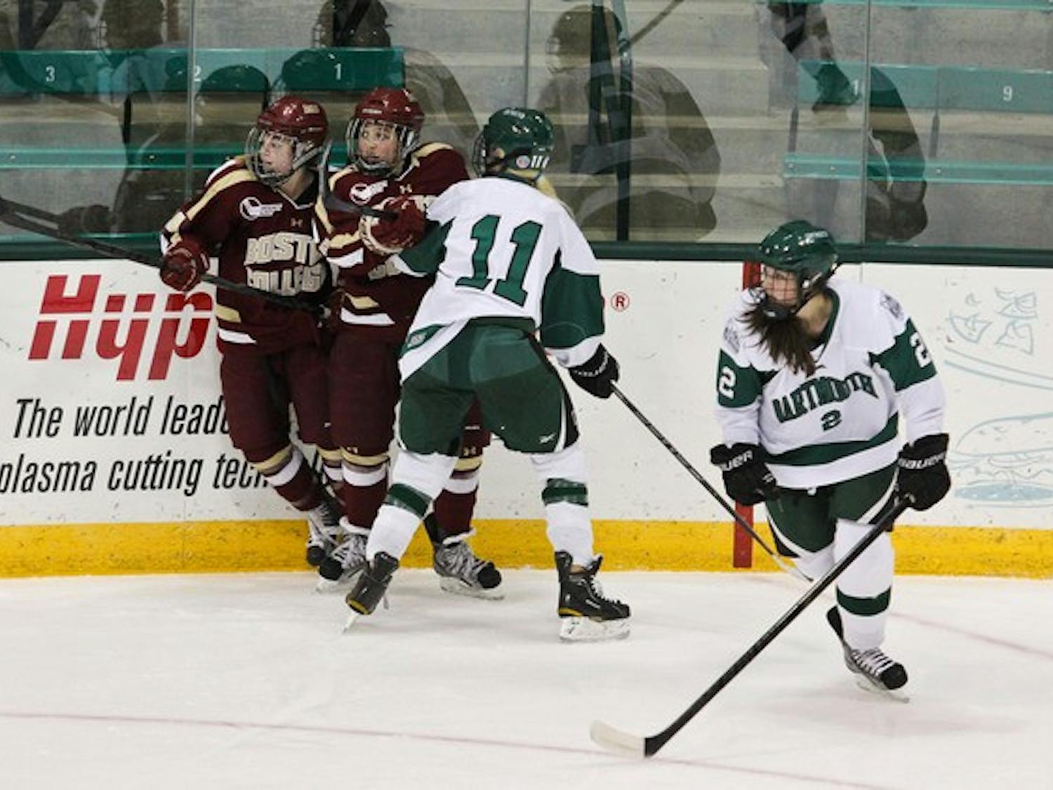 1.11.13.sports.hockey_maggierowland